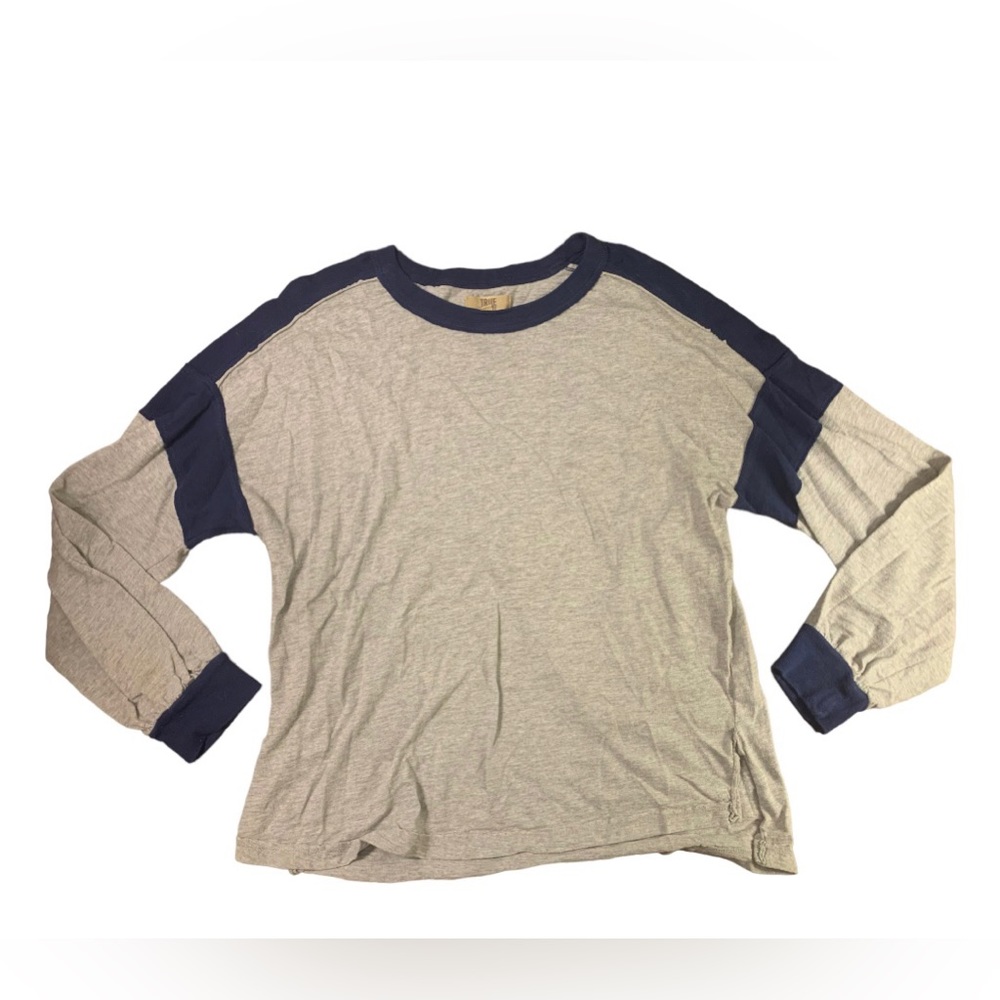 True Craft Gray Long Sleeve T-Shirt